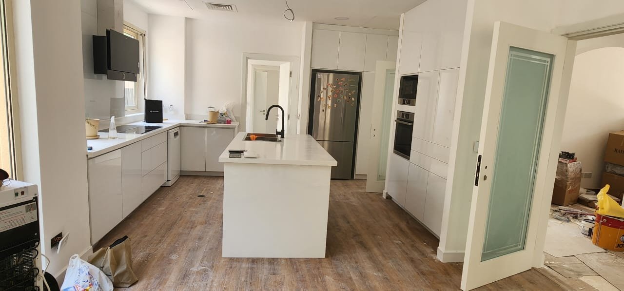 service-1 kitchen 4 326